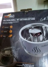 Mobiler Holzkohlegrill mit