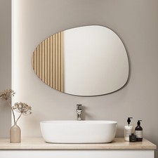 Asymmetrischer Spiegel Deko