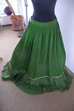 Bollywood -Sharara, grün mit Golddetails und Choli, Gr. M, von Tirumala (Mumbai)