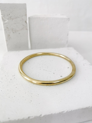 Goldener armreif aus massivem - goldener,