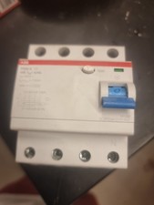 ABB FI-Schutzschalter F204A-40/0,03 40A 30mA 4-polig
