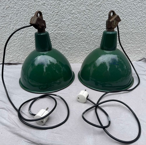 Zwei emaile deckenlampen - zwei,