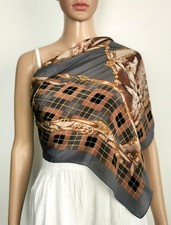 Vintage Seidentuch. Gebraucht