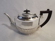 Queen Anne Stil Teekanne