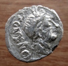 Rom Republik - Suberater Quinar T. Cloulius - Victoria mit Tropheum - Rom 98 BC.