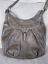 Aunts and Uncles Ledertasche -