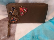 Fossil Geldbörse groß Echtleder Olive Farben mit Käfer/Falter NEUWERTIG