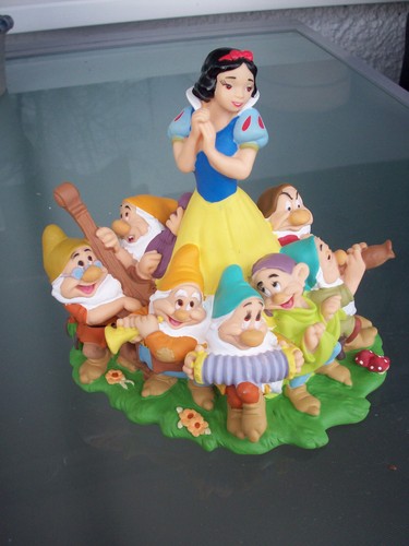 Schneewittchen und die - , 7