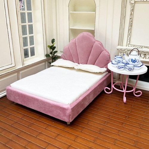 Puppenhausbett - 1:12,