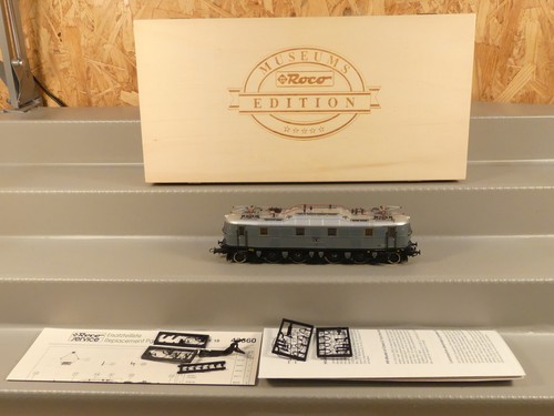 Roco 43660 e18 museums - 08,