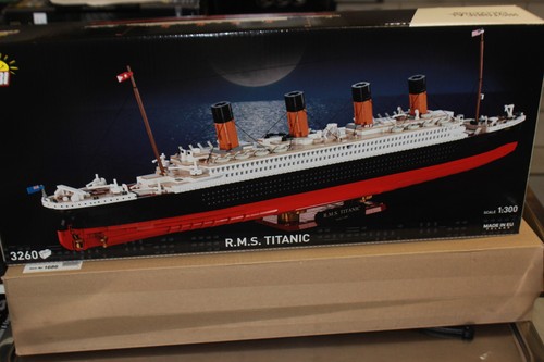 Cobi 1686 titanic - titanic, 1:300