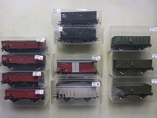 Konvolut 11 PIKO H0 Güterwagen In EVP der  SBB, SNCF und B Ep. III/ IV