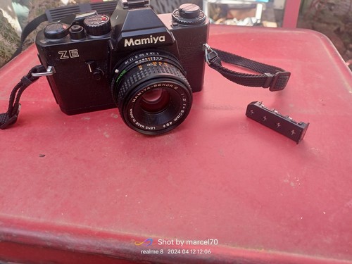 Mamiya kamera - ze,