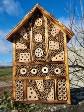 Insektenhotel Bienenhaus für