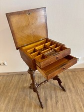 Nähtisch Gründerzeit /
