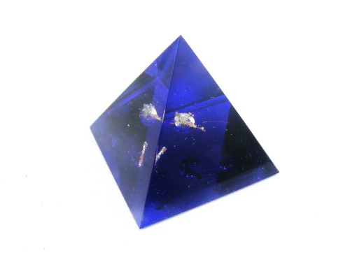 Dekoobjekt glaskunst pyramide - dekoobjekt,