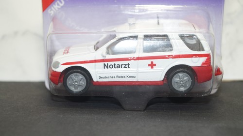 Siku 1414 notarztwagen - siku,