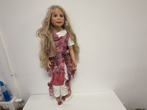 Gerlinde feser künstlerpuppe - gerlinde,