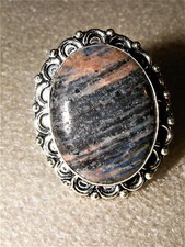 SILBER RING mit eingefasstem