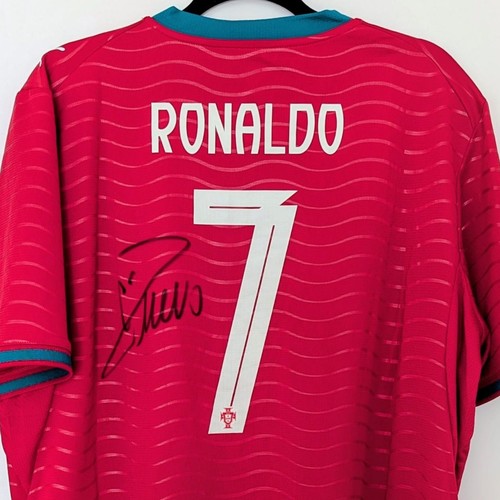 Cristiano ronaldo signed - cristiano,
