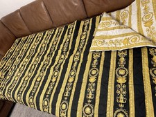 Versace Home Collection Wattierte Decke Braket Tagesdecke im Barock-Design