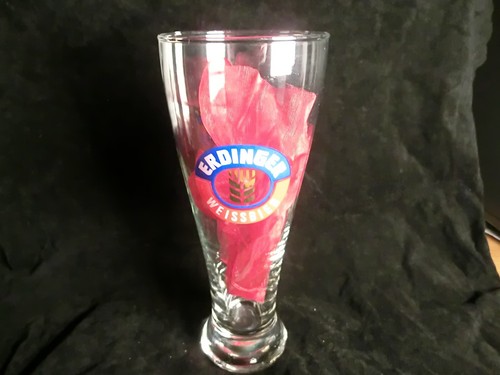 Glas erdinger und - glas,, ...