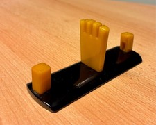 ALTER OBSTMESSERSTÄNDER CATALIN / BAKELIT