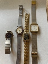 Konvolut 4 Armbanduhren