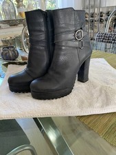 Patago * Stiefelette * schwarz * Plateau * 39