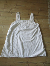 antike Weißunterwäsche