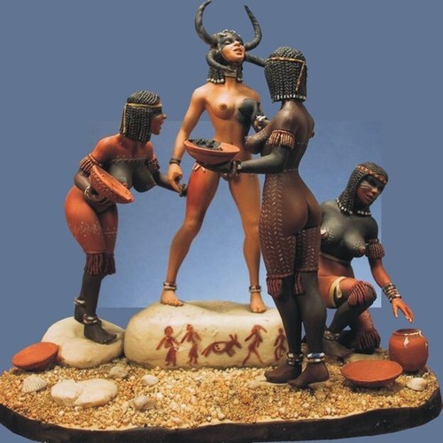 Neolithic priestess 90mm - neolithic, 4