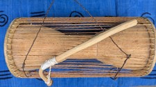Talkingdrum, Dondo aus Ghana mit Krummstock