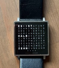 qlocktwo w35 BIEGERT & FUNK