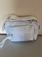 Mandarina Duck MD20