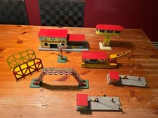 KONVOLUT BLECH BAHNHOF MIT