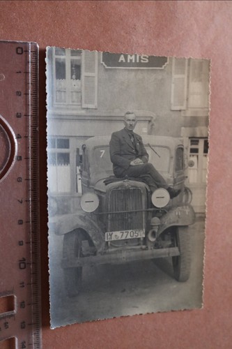 Tolles altes foto mann sitzt - tolles,