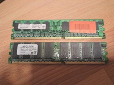 2 GB (2 x 1 GB) DDR 400MHz