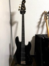 Moon JJ-4 Jazz Bass Bartolini