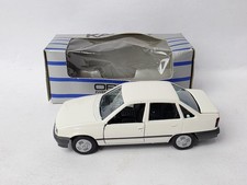 VINTAGE GAMA OPEL KADETT GLS