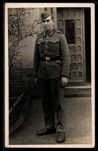 Foto soldat des heeres - foto-ak,