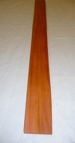 Zwetschgenholz x 1 - zwetschgenholz;,