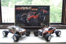 2x Vintage RARE Mini Rave 1/18