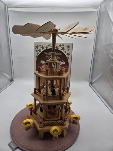 Weihnachtspyramide christi - weihnachtspyramide,