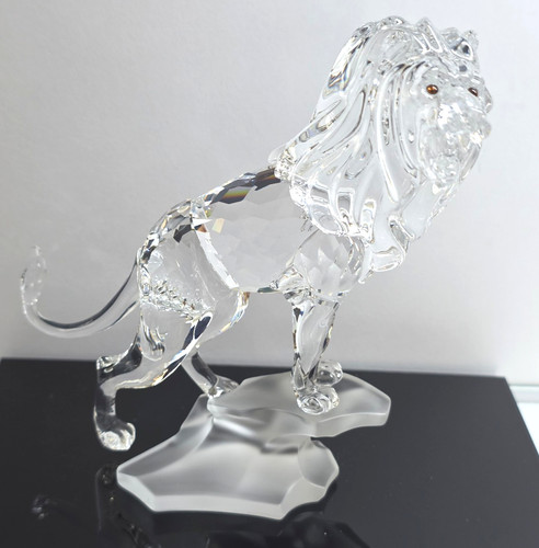 Swarovski 269377 löwe auf - ,