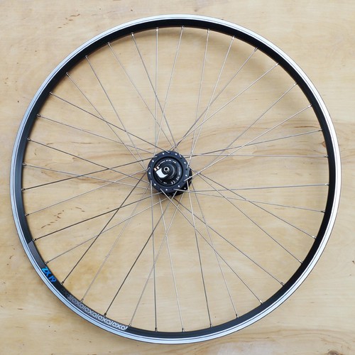 Vorderrad shimano dh3n72 - 28",