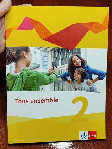 Schulbuch franzsösisch tous - schulbuch,
