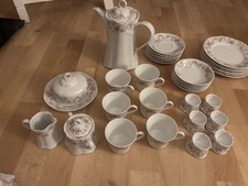 Hutschenreuther Kaffeeservice 34-tlg. Rosendekor Porzellan Vintage sehr gut