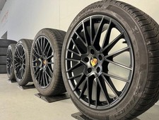 Porsche Cayenne Coupe E3 21 Zoll RS Spyder Winter Räder Pirelli