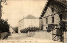 CPA Le Dauphiné - ALLEVARD - L'Hotel du Parc (433639)