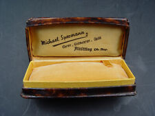 Alte Pappschachtel Brosche